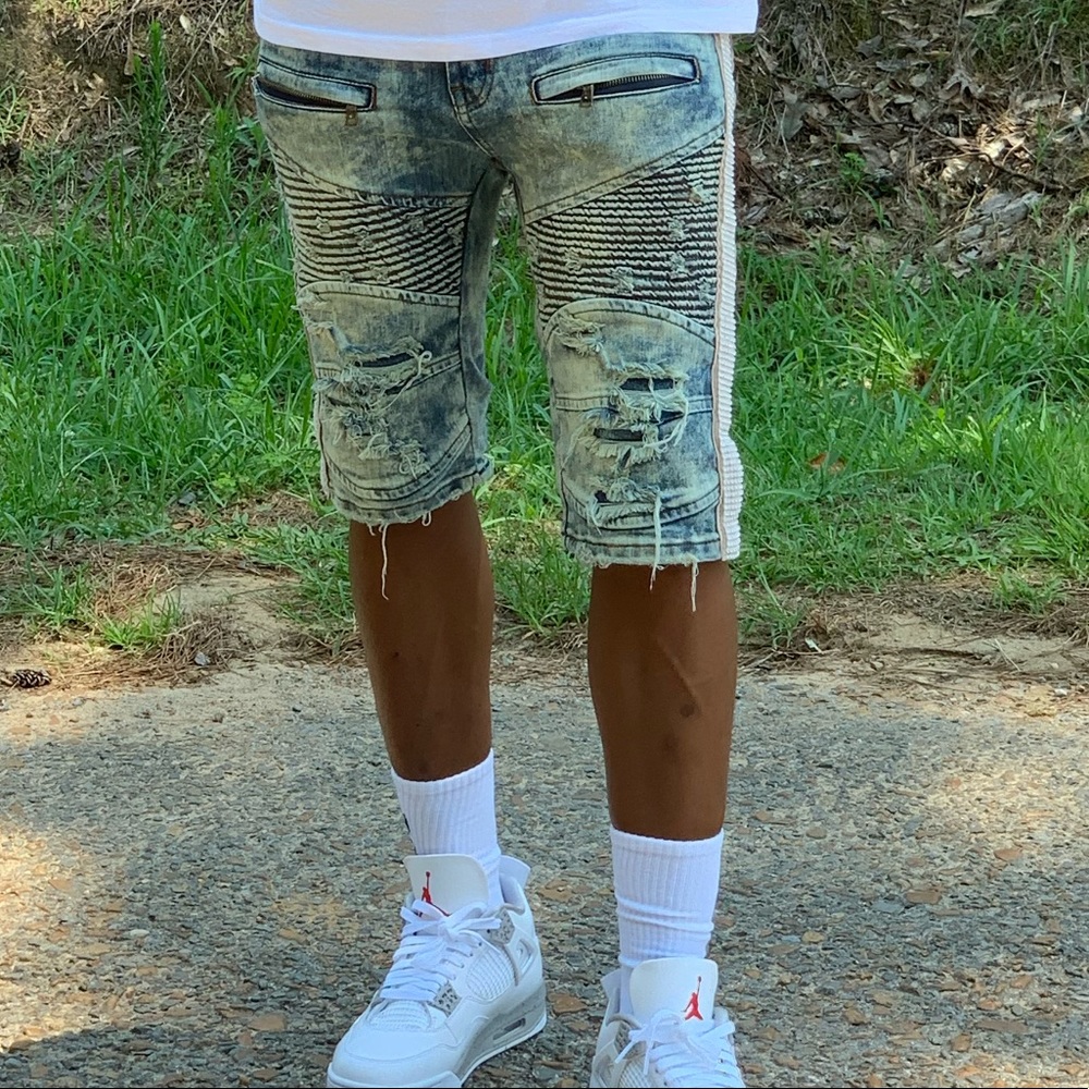 Mens distressed jean shorts